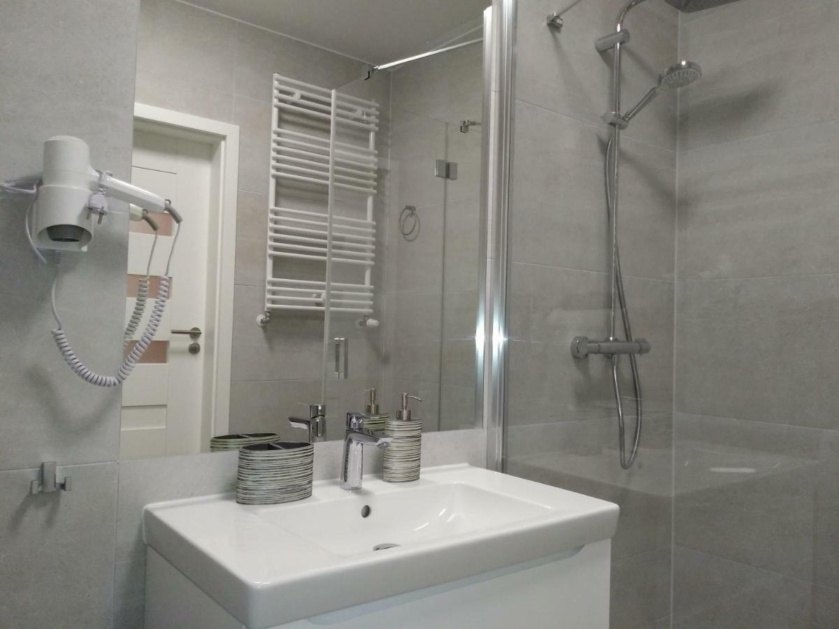 Apartament Z Wellness Nadmorskie Tarasy Kołobrzeg Εξωτερικό φωτογραφία
